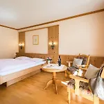 Апартаменты Appartementhaus Alpenrose
