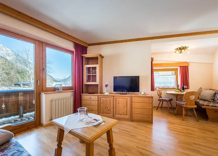 Appartementhaus Alpenrose Пертизау