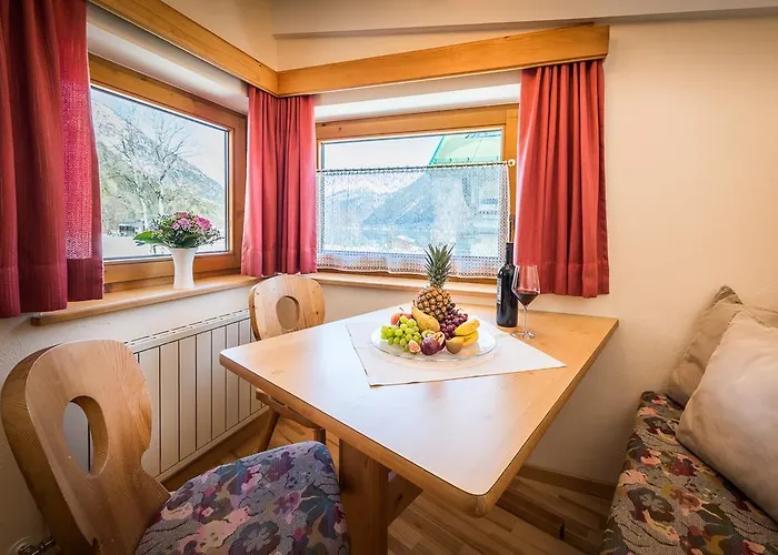 Апартаменты Appartementhaus Alpenrose Пертизау