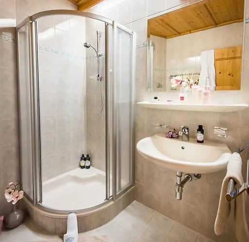 Appartementhaus Alpenrose Пертизау