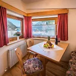 Appartementhaus Alpenrose Pertisau